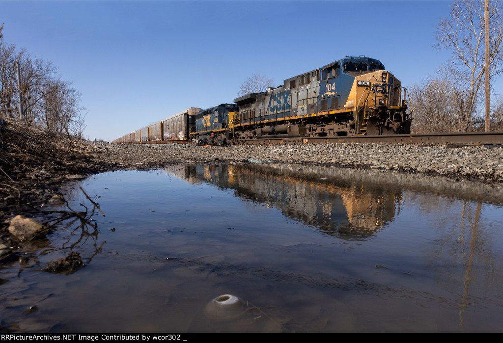 CSX Q204